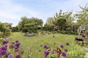 Photo 17- click for photo gallery